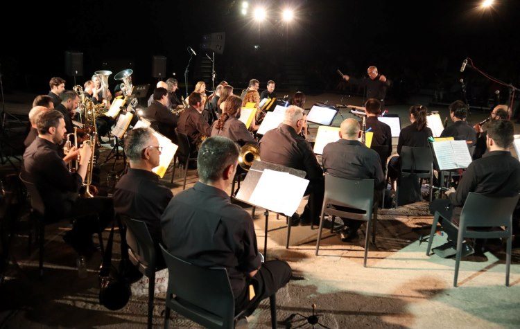 Μπαίνουν στο κλίμα των ημερών τα ΚΑΠΗ του Δήμου