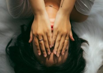 «Πέντε αλήθειες και ένα ψέμα» στο κέντρο του Χαλανδρίου