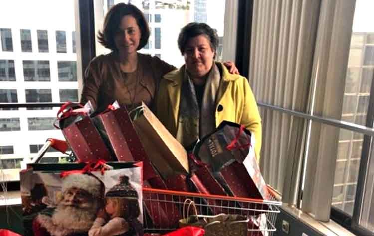 Λουκία Κεφαλογιάννη: Δώρα στα παιδιά των δομών προστασίας του Βορείου Τομέα