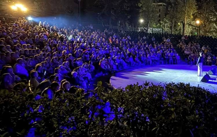 Συγκινητική έναρξη του Φεστιβάλ Παπάγου-Χολαργού