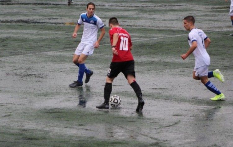 «Χόρεψε» στην βροχή ο Πανερυθραϊκός κόντρα στον Απόλλωνα Χαλανδρίου