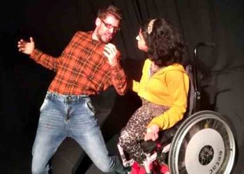 «Γελώντας Άγρια» για 3 ημέρες στο θέατρο «Διθύραμβος»