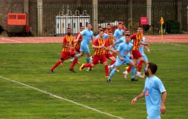 «Υποχώρηση» του Χολαργού στην Πετρούπολη