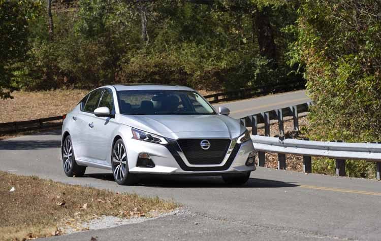 Ο κινητήρας 2.0 λίτρων VC - Turbo του Nissan Altima στην λίστα του Wards