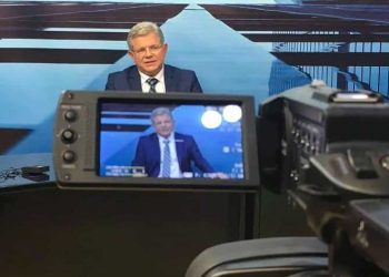 Γ. Οικονόμου: «Μας χωρίζει άβυσσος με τη λογική του κουκουλώματος»