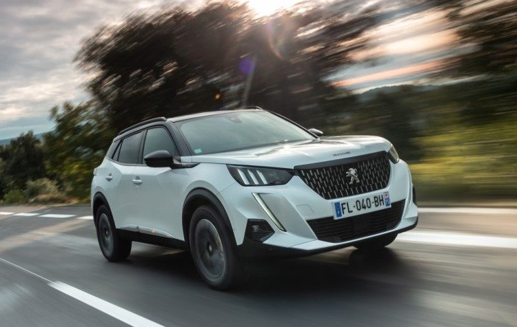 Το νέο SUV Peugeot 2008 δίνει το «παρών» στην ελληνική αγορά