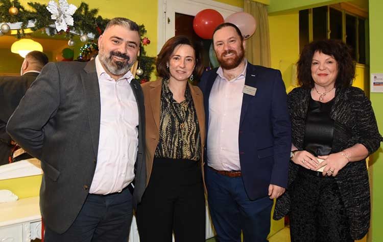 Σε εορταστικούς ρυθμούς η κοπή της βασιλόπιτας στον Άκτιο