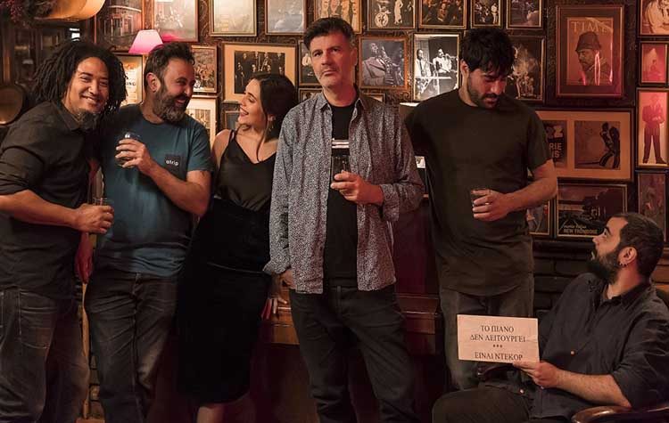 Ο Φοίβος Δεληβοριάς και οι συνεργάτες του επιστρέφουν στο «Κύτταρο»