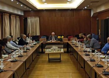 Συνάντηση στο Δήμο για τις αδελφοποιήσεις