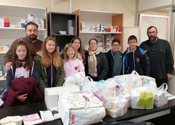 Η «Ελληνοαγγλική Αγωγή» ενίσχυσε το Κοινωνικό Φαρμακείο Αμαρουσίου