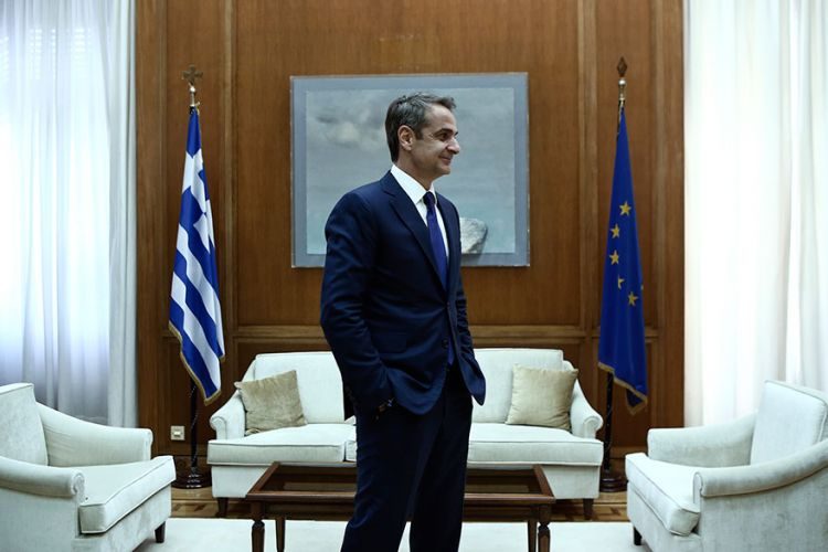 Επαφές Κυριάκου Μητσοτάκη με πολιτικούς αρχηγούς για την επίσκεψη στις ΗΠΑ