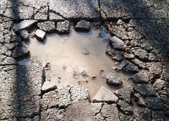 «Στα σοβαρά προβλήματα δεν δίνουν απάντηση τα μικρο - μπαλώματα»