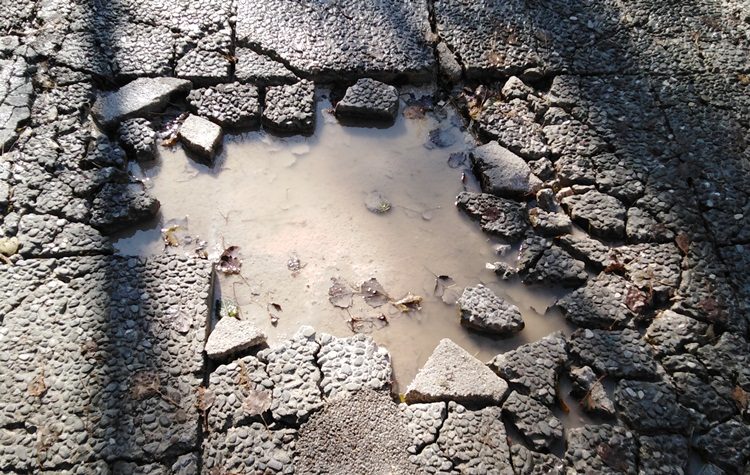 «Στα σοβαρά προβλήματα δεν δίνουν απάντηση τα μικρο - μπαλώματα»