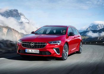 Πρεμιέρα για το Opel Insignia GSi στο Σαλόνι Αυτοκινήτου των Βρυξελλών