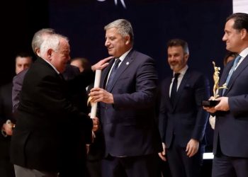 Στην τελετή των βραβείων ΕΒΕΑ 2020 ο Γ. Πατούλης