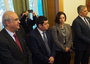 Στην κοπή βασιλόπιτας στο Επισκοπείο ο Τάσος Μαυρίδης