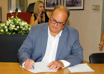 Σ. Ρούσσος:  «Προχωράμε σε αγωγές κατά του ΔΕΔΔΗΕ για τον οδοφωτισμό»