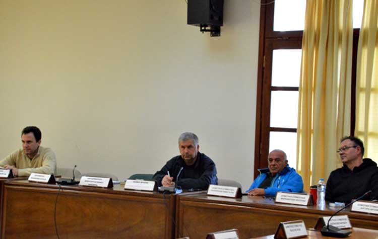 «Σε απόλυτη ετοιμότητα με τρία εκχιονιστικά ο ΣΠΑΠ» διαβεβαιώνει ο Βλάσσης Σιώμος