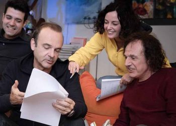 «Κοινή ησυχία»: Βασίλης Παπακωνσταντίνου και Οδυσσέας Ιωάννου στο θέατρο Διάνα