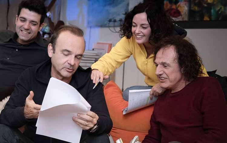 «Κοινή ησυχία»: Βασίλης Παπακωνσταντίνου και Οδυσσέας Ιωάννου στο θέατρο Διάνα