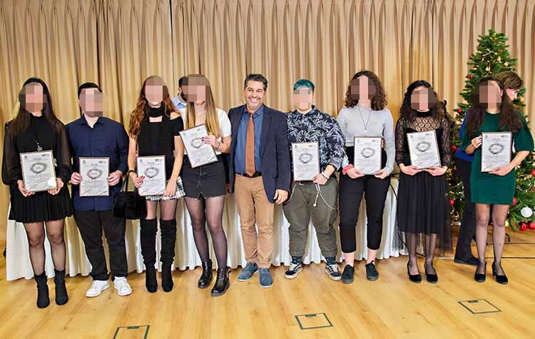 240 φοιτητές βράβευσε ο Δήμος