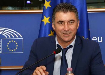 Διεγράφη ο Θ. Ζαγοράκης από την Κ.Ο των ευρωβουλευτών της Νέας Δημοκρατίας