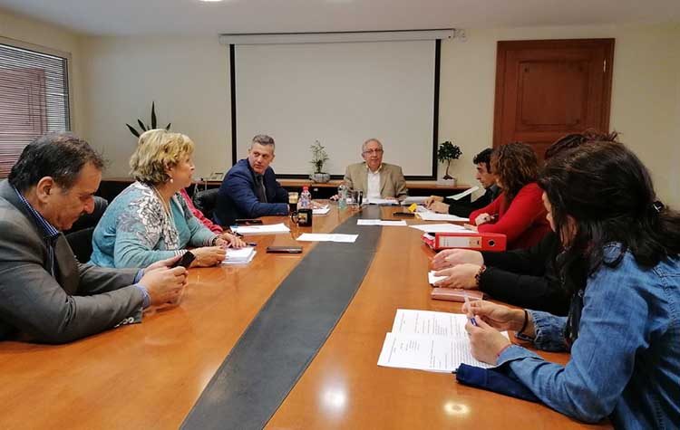 Θ. Αμπατζόγλου: «Σοβαρά ζητήματα παλαιότητας σε σχολεία»