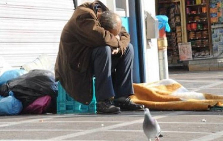 Φροντίδα για τους άστεγους από την Κοινωνική Υπηρεσία