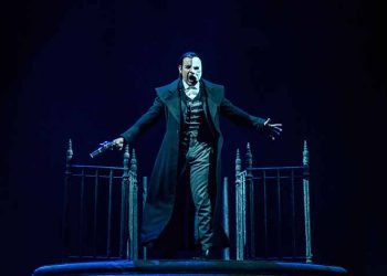 Το «Φάντασμα της Όπερας» στο Christmas Theater