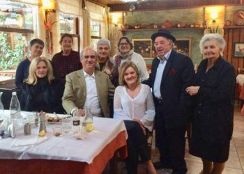 Σε αποκριάτικους ρυθμούς γιόρτασαν τα μέλη των ΚΑΠΗ Κηφισιάς