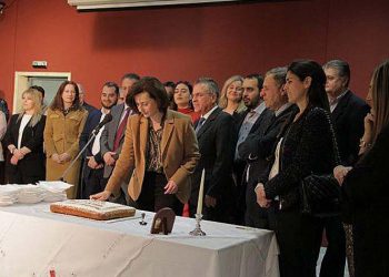 Συναίνεση σε πέντε μεγάλα θέματα προανήγγειλε ο Αργύρης Ντινόπουλος