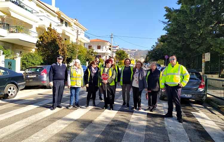Εκπαίδευση σχολικών τροχονόμων από την Α΄ Σχολική Επιτροπή του Δήμου