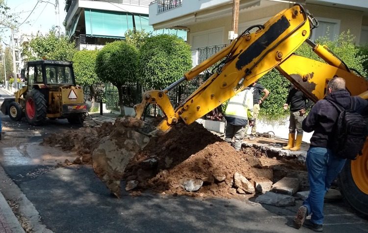 Χωρίς νερό δρόμοι του Συνοικισμού