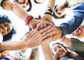 «Άνοιγμα»  του Δήμου για συμμετοχή στην Επιτροπή Αδελφοποίησης