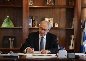 Θ. Αμπατζόγλου: «Καλούνται όλοι οι πολίτες να δείξουν ατομική υπευθυνότητα»