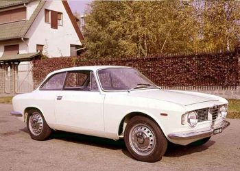 Διπλό «χτύπημα» από την Alfa Romeo στα «Motor Klassik Awards 2020»