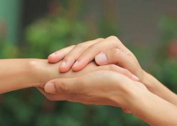 Να μείνουμε δυνατοί στα δύσκολα