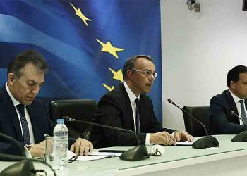 Οικονομία - κορωνοΐός: Σταγόνα στον ωκεανό