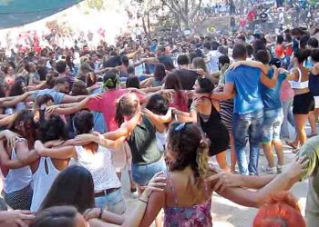 Των Ελλήνων οι κοινότητες