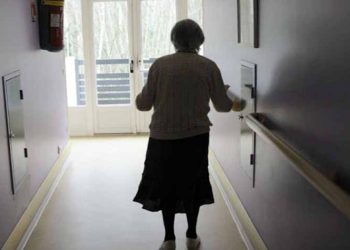 Αυστηρή επιτήρηση στα Γηροκομεία και Μονάδες Φροντίδας Υγείας συστήνει η Περιφέρεια