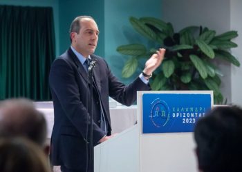 «Χαλάνδρι Ορίζοντας 2020»: «Εμπρηστικές οι υπεραπλουστεύσεις του δημάρχου»