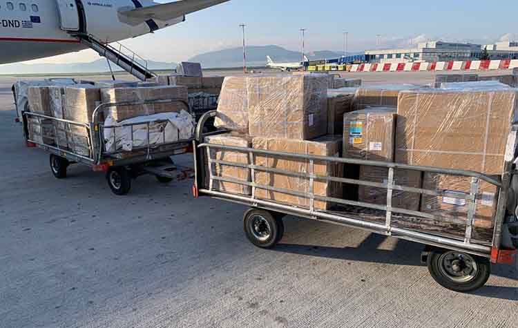 Δωρεά 13,5 εκατ. μάσκες στο Ε.Σ.Υ. από το Ίδρυμα Ωνάση