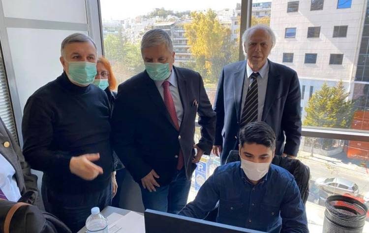 Περιφέρεια Αττικής: Πάνω από 1.400 κλήσεις στο πρώτο δίωρο του call center