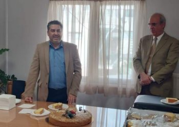 Έκοψαν την πίτα τους οι υπηρεσίες της Δημοτικής Ενότητας Νέας Ερυθραίας