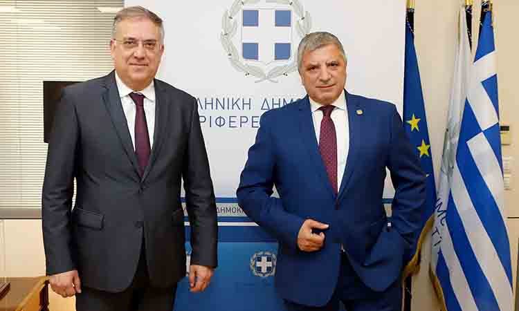 Περιφέρεια Αττικής: Συνεργασία με Θεοδωρικάκο για τον κορωνοϊό