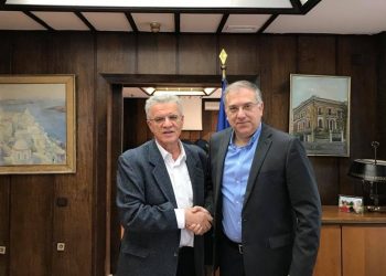 Συνάντηση Θεοδωρακόπουλου με τον υπουργό Εσωτερικών Τάκη Θεοδωρικάκο