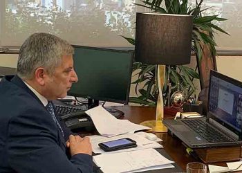 Κορωνοϊός: Έκτακτη τηλεδιάσκεψη Γ. Πατούλη με δημάρχους