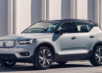 Η Volvo Cars εγκαινιάζει νέα γραμμή συναρμολόγησης για μπαταρίες