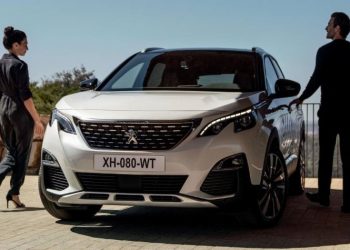 Το Peugeot 3008 κατακτά το θρόνο του καλύτερου μεσαίου SUV για το 2020