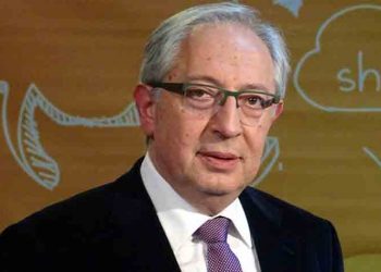 Μήνυμα του Θ. Αμπατζόγλου για το Πάσχα: «Κανένας Μαρουσιώτης μόνος» (βίντεο)